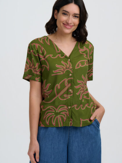 Camisa Caqui, dibujo lineal tropical