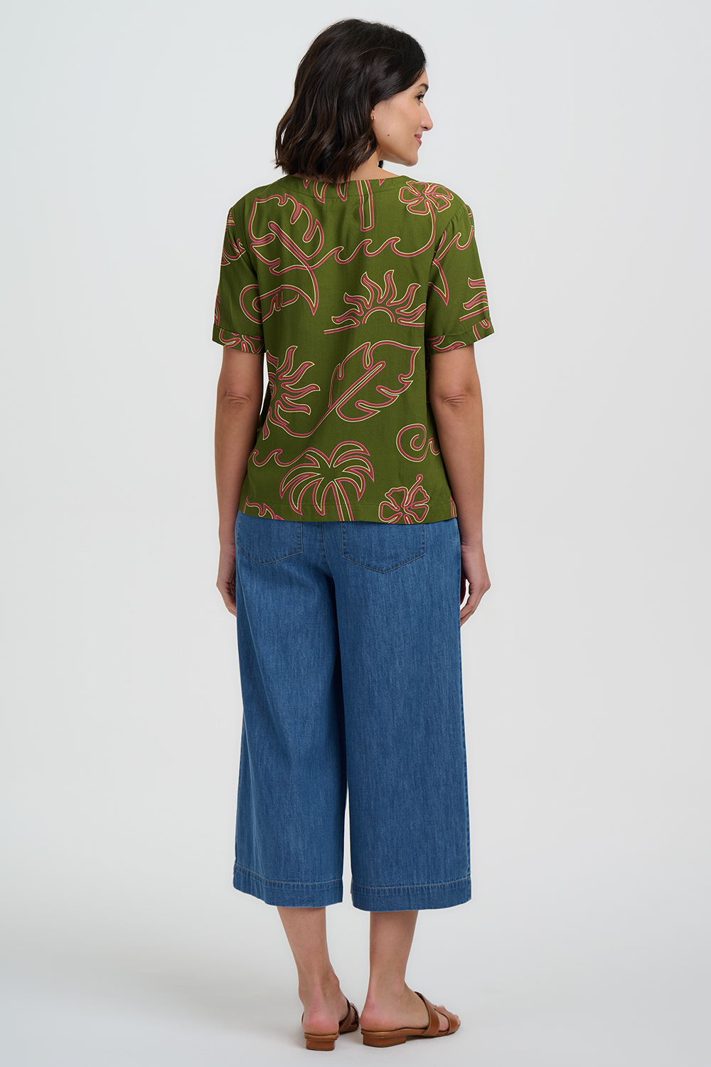Camisa Caqui, dibujo lineal tropical - Imagen 4