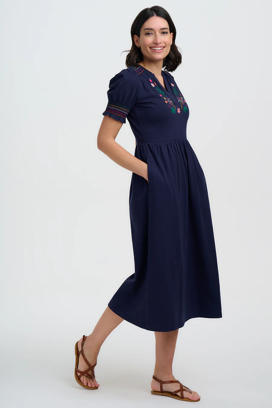 Vestido Midi - Azul marino, bordado de palmeras tropicales - Imagen 4