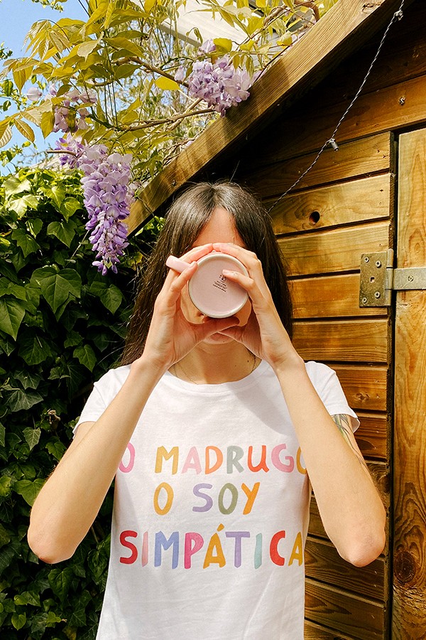 Camiseta o madrugo o soy simpática